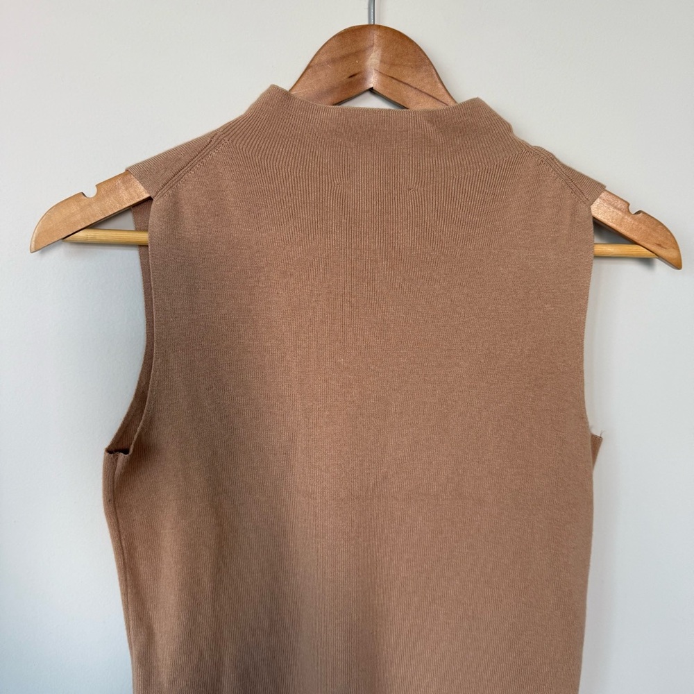 Ann Taylor Camel Color Sleeveless Mock Neck Neutral Lightweight Sweater Top - Picture 9 of 12